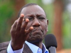 “Mtu Asikuje Hapa Na Sura Mzuri Ama Kitambi” President Ruto Roars Trashes Kalonzo & Matiang’i in Homabay "Mtu Asikuje Hapa Na Sura Mzuri Ama Kitambi" President Ruto Roars Trashes Kalonzo & Matiang'i in Homabay