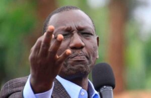“Mtu Asikuje Hapa Na Sura Mzuri Ama Kitambi” President Ruto Roars Trashes Kalonzo & Matiang’i in Homabay "Mtu Asikuje Hapa Na Sura Mzuri Ama Kitambi" President Ruto Roars Trashes Kalonzo & Matiang'i in Homabay