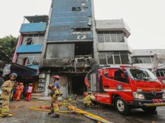 Building fire kills 20 in Indonesia’s capital: police A fire in a building on Tuesday in Indonesia's capital killed at least 20 people, police said. Police said the fire started in the afternoon when a battery on the first floor of a seven-story office building in central Jakarta exploded and the fire spread to the upper levels. "As of now, 20 victims have been retrieved, consisting of five men and 15 women," Susatyo Purnomo Condro, the Central Jakarta police chief, told reporters, adding that one of those killed was a pregnant woman. Susatyo said most of the victims did not seem to suffer from burns and most likely died of asphyxiation. He said the bodies had been taken to the police hospital for autopsy. Firefighters are still scouring the scene to find more people possibly trapped inside the building, he said. "We are still collecting data, but for now, we are focusing on identifying the victims who have been found," he said. Susatyo said that firefighters were focused on cooling the building due to intense heat and thick smoke on several floors. Deadly fires are not uncommon in Indonesia where in 2023, at least 12 people were killed and 39 injured in eastern Indonesia after an explosion at a nickel-processing plant.