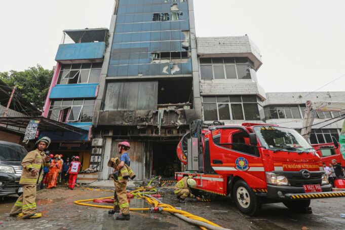 Building fire kills 20 in Indonesia’s capital: police A fire in a building on Tuesday in Indonesia's capital killed at least 20 people, police said. Police said the fire started in the afternoon when a battery on the first floor of a seven-story office building in central Jakarta exploded and the fire spread to the upper levels. "As of now, 20 victims have been retrieved, consisting of five men and 15 women," Susatyo Purnomo Condro, the Central Jakarta police chief, told reporters, adding that one of those killed was a pregnant woman. Susatyo said most of the victims did not seem to suffer from burns and most likely died of asphyxiation. He said the bodies had been taken to the police hospital for autopsy. Firefighters are still scouring the scene to find more people possibly trapped inside the building, he said. "We are still collecting data, but for now, we are focusing on identifying the victims who have been found," he said. Susatyo said that firefighters were focused on cooling the building due to intense heat and thick smoke on several floors. Deadly fires are not uncommon in Indonesia where in 2023, at least 12 people were killed and 39 injured in eastern Indonesia after an explosion at a nickel-processing plant.