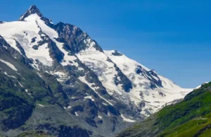 Austrian mountaineer charged with letting girlfriend freeze to death on mountain Austrian mountaineer charged with letting girlfriend freeze to death on mountain