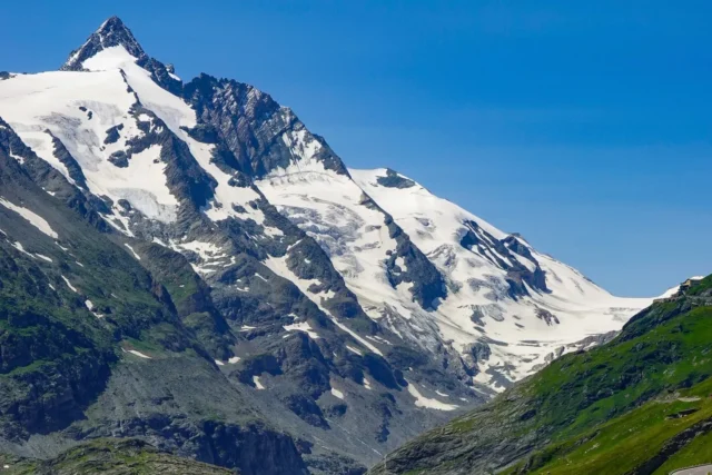 Austrian mountaineer charged with letting girlfriend freeze to death on mountain Austrian mountaineer charged with letting girlfriend freeze to death on mountain