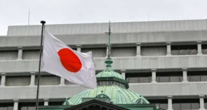 Japan Issues Tsunami Warning After 7.6 Magnitude Earthquake off Northeastern Coast Japan Issues Tsunami Warning After 7.6 Magnitude Earthquake off Northeastern Coast