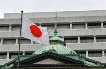 Japan Issues Tsunami Warning After 7.6 Magnitude Earthquake off Northeastern Coast Japan Issues Tsunami Warning After 7.6 Magnitude Earthquake off Northeastern Coast