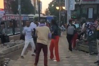 Chaos Erupts in Nairobi CBD as Kenyan Man Exchange Serious Blows with a Matatu Conductor For Seducing His Girlfriend & Demanding for Her Mobile Number Chaos Erupts in Nairobi CBD as Kenyan Man Exchange Serious Blows with a Matatu Conductor For Seducing His Girlfriend & Demanding for Her Mobile Number