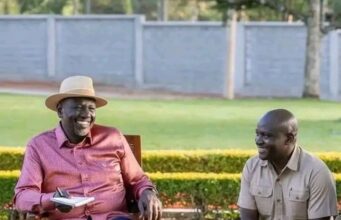 Kiminini MP Kakai Bisai Kneels Before President Ruto Begging for Development in His Region Kiminini MP Kakai Bisai Kneels Before President Ruto Begging for Development in His Region