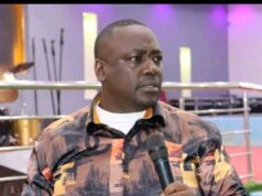 Pastor Kanyari Declares to Hug Tree For 150 Hours Until All Kenyans Fully Support President William Ruto Pastor Kanyari Declares to Hug Tree For 150 Hours Until All Kenyans Fully Support President William Ruto