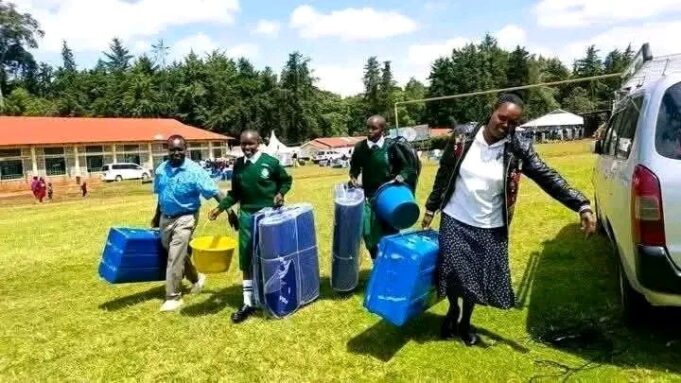 Twin Sisters Score Same Marks, Get Admitted to Same National School — Kenyans Can’t Stop Talking Twin Sisters Score Same Marks, Get Admitted to Same National School — Kenyans Can’t Stop Talking