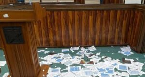 Somalia Parliament Erupts in Fights Over Constitution Amendments Debate Somalia Parliament Erupts in Fights Over Constitution Amendments Debate