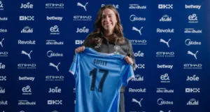 Manchester City Seal High-Profile Signing of US Star Coffey in $800,000 Deal Manchester City Seal High-Profile Signing of US Star Coffey in $800,000 Deal