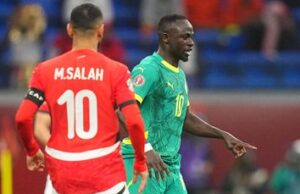 Mané fires Senegal into final but Salah barely seen Senegal are now through to the final and were well on their way to victory today. Egypt barely managed to attack until the end of the game, when Omar Marmoush had a powerful shot that was saved. The Egyptian coach has been criticized for having his team play defensive football, and those voices will no doubt only get louder after this loss. Egypt captain Mohamed Salah was barely seen in the game and had no shots. However, his former Liverpool teammate Sadio Mané was Senegal's hero when he slotted home a first-time winner in the 78th minute. Senegal will face either Nigeria or hosts Morocco in the final.