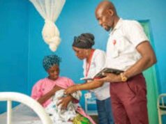 Kenyan Man Left Heartbroken After His Young Energetic Wife of 20 Years Gives Birth to a Mzungu Baby Kenyan Man Left Heartbroken After His Young Energetic Wife of 20 Years Gives Birth to a Mzungu Baby