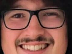 Viral Fan Reacts After Man United Beat Spurs, Keeps Hair Uncut Until 5 Straight Wins Viral Fan Reacts After Man United Beat Spurs, Keeps Hair Uncut Until 5 Straight Wins